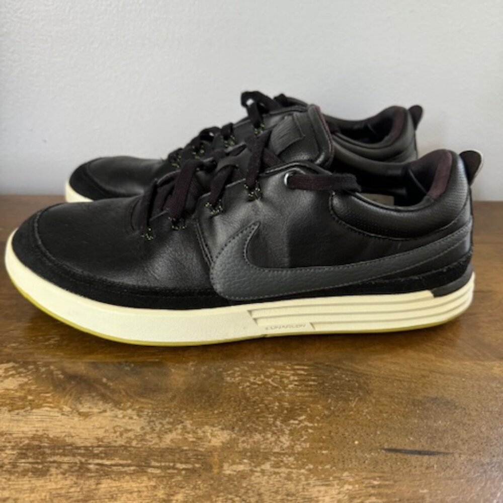 Nike "Lunarlon" Spikeless Golf Shoes
